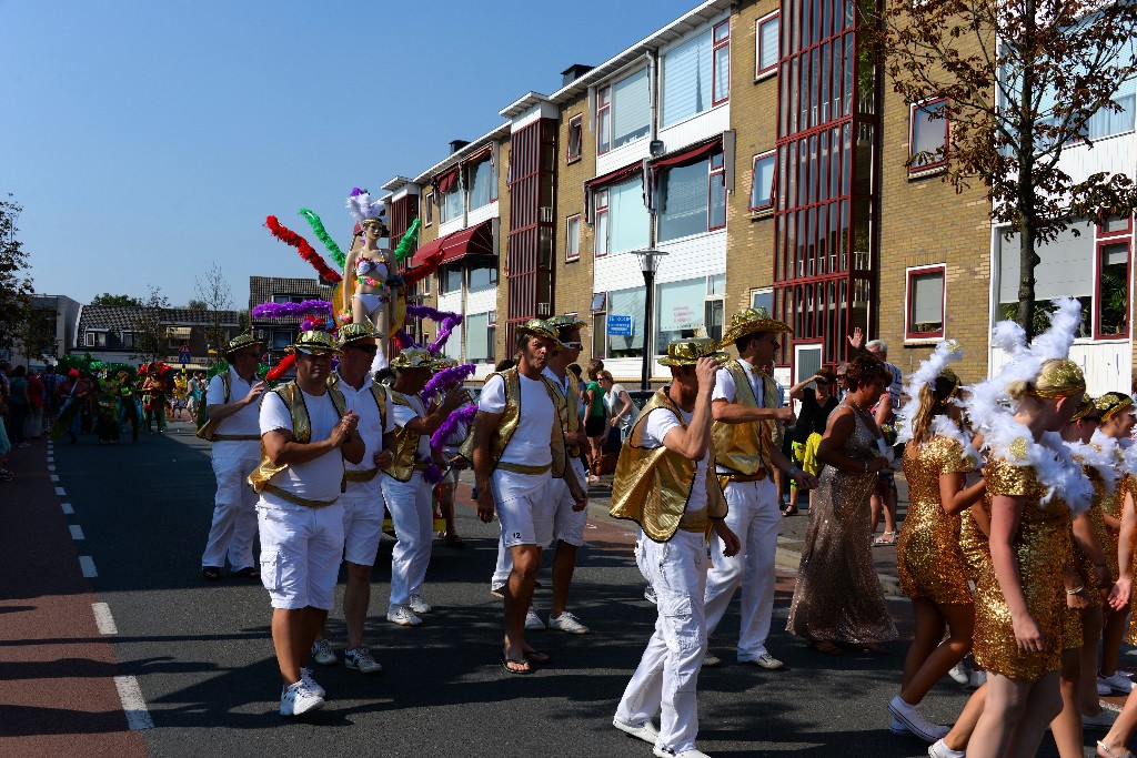 ../Images/Zomercarnaval Noordwijkerhout 094.jpg